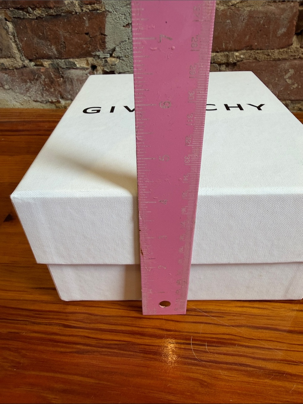 Givenchy box - accessory packaging - Picture 4 of 5